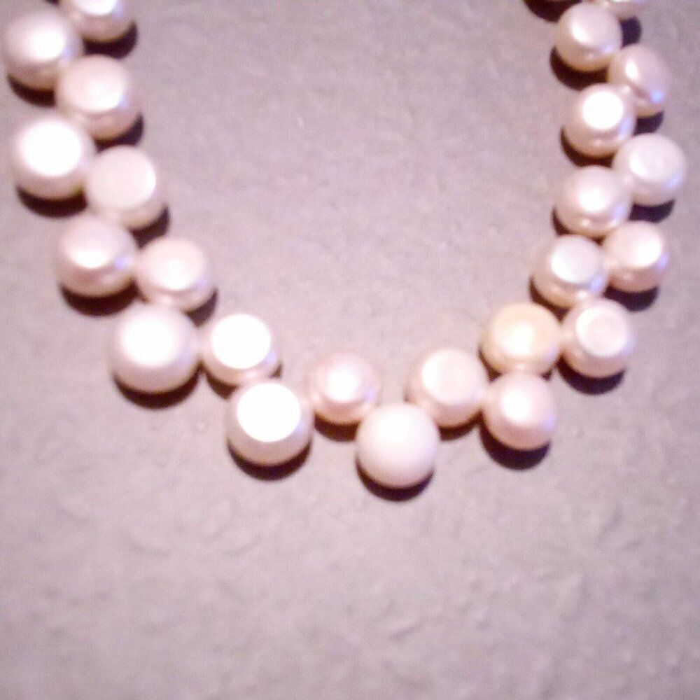 White Genuine Freshwater Pearl Bracelet - Picture 3 of 4